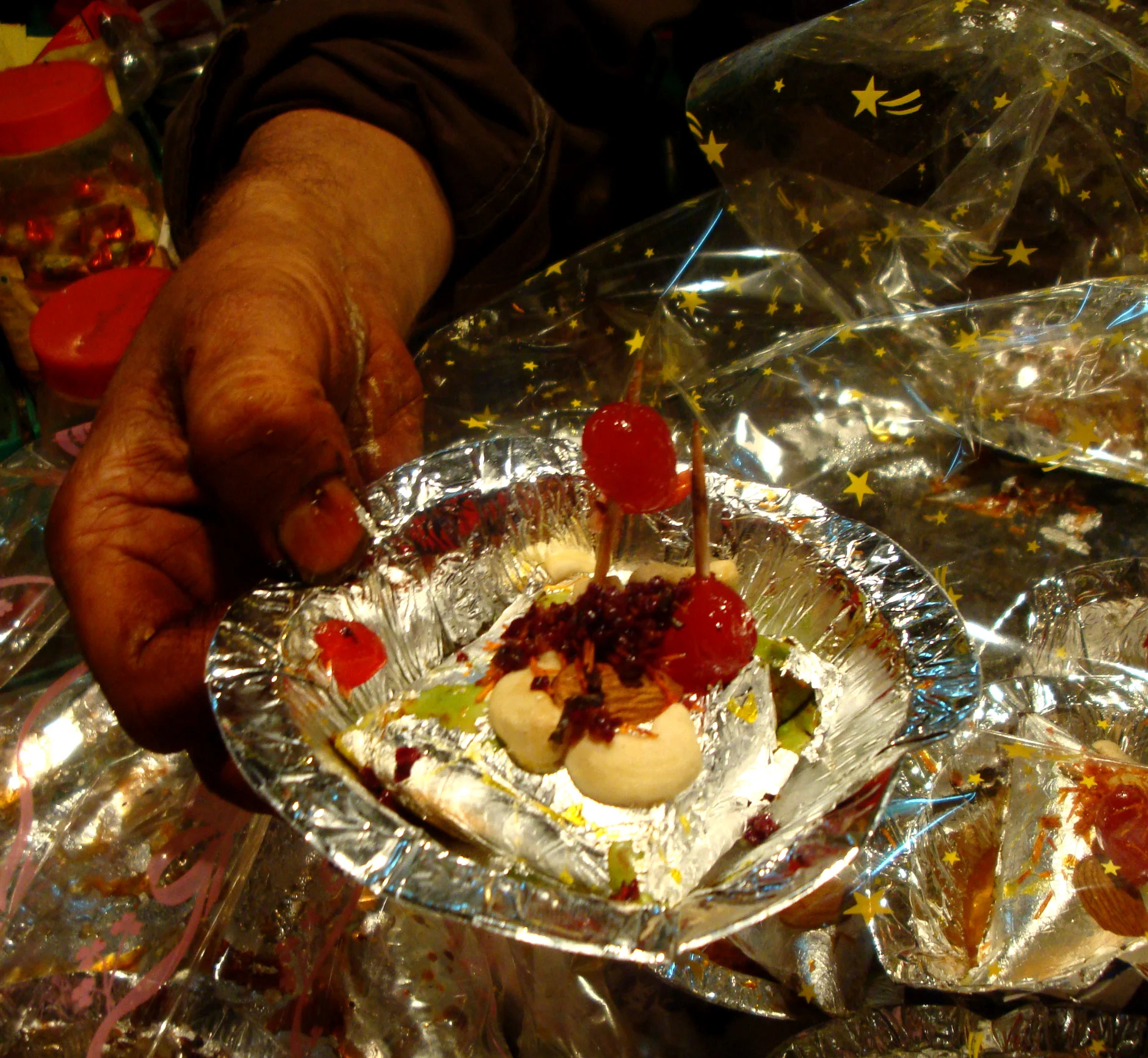 paan-presented-detail-luckn.jpg
