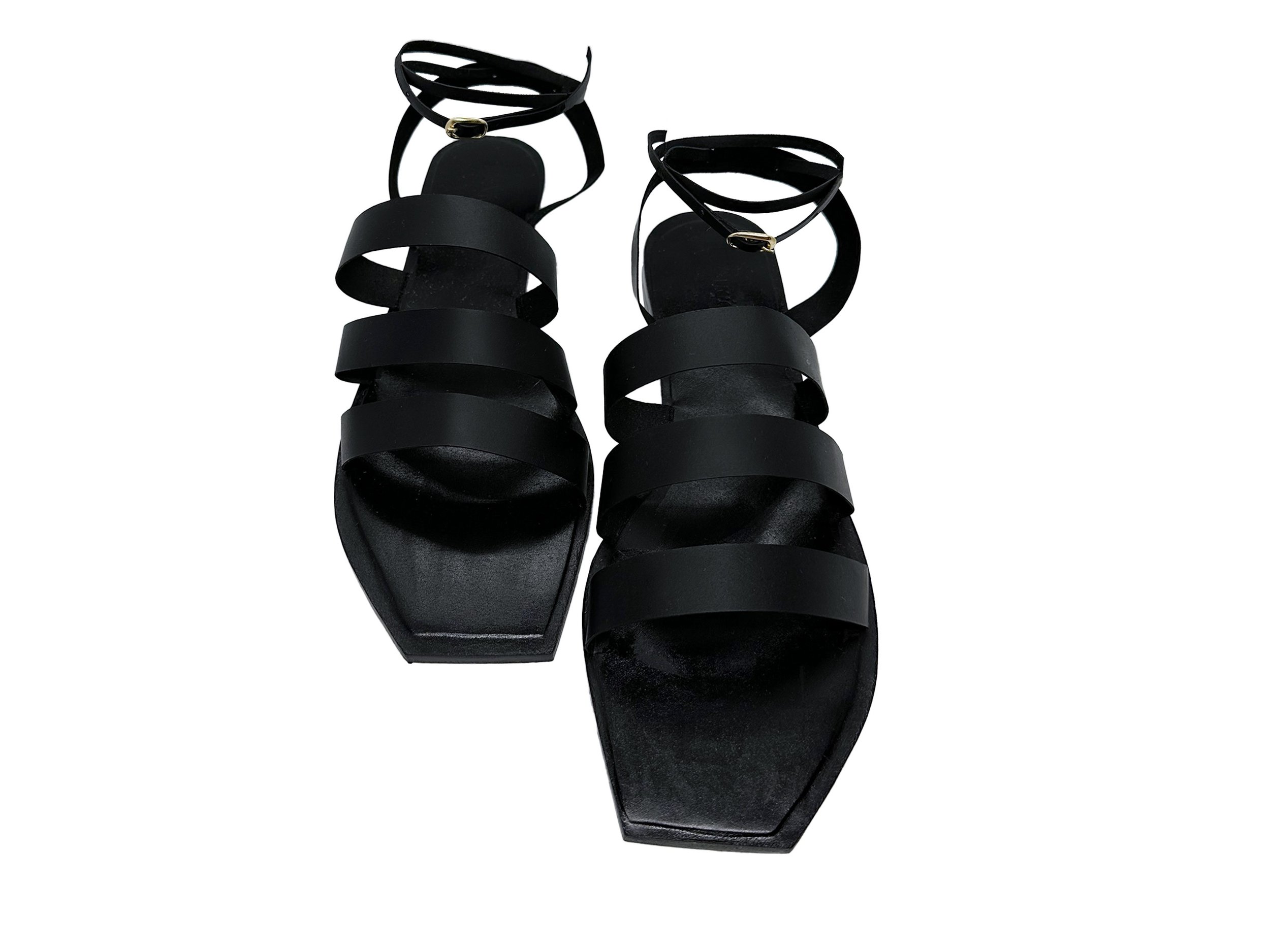 Women's three-strap sandals