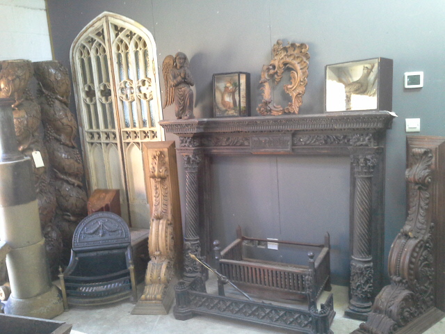 A group of architectural items.