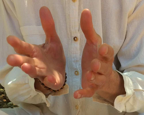 hands-2.jpg