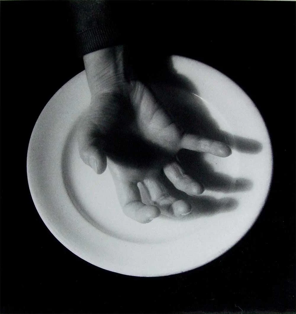 hand plate.jpg