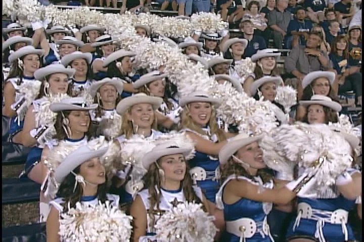 SPHS Tiger Dancers Halftimes - Pic 08.jpg