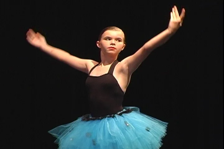 School Classical Ballet - DVD Pic 10 jpeg.jpg