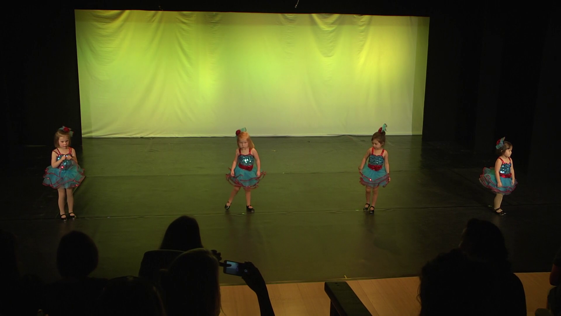 vlcsnap-2025-10-13-18h31m09s166.png