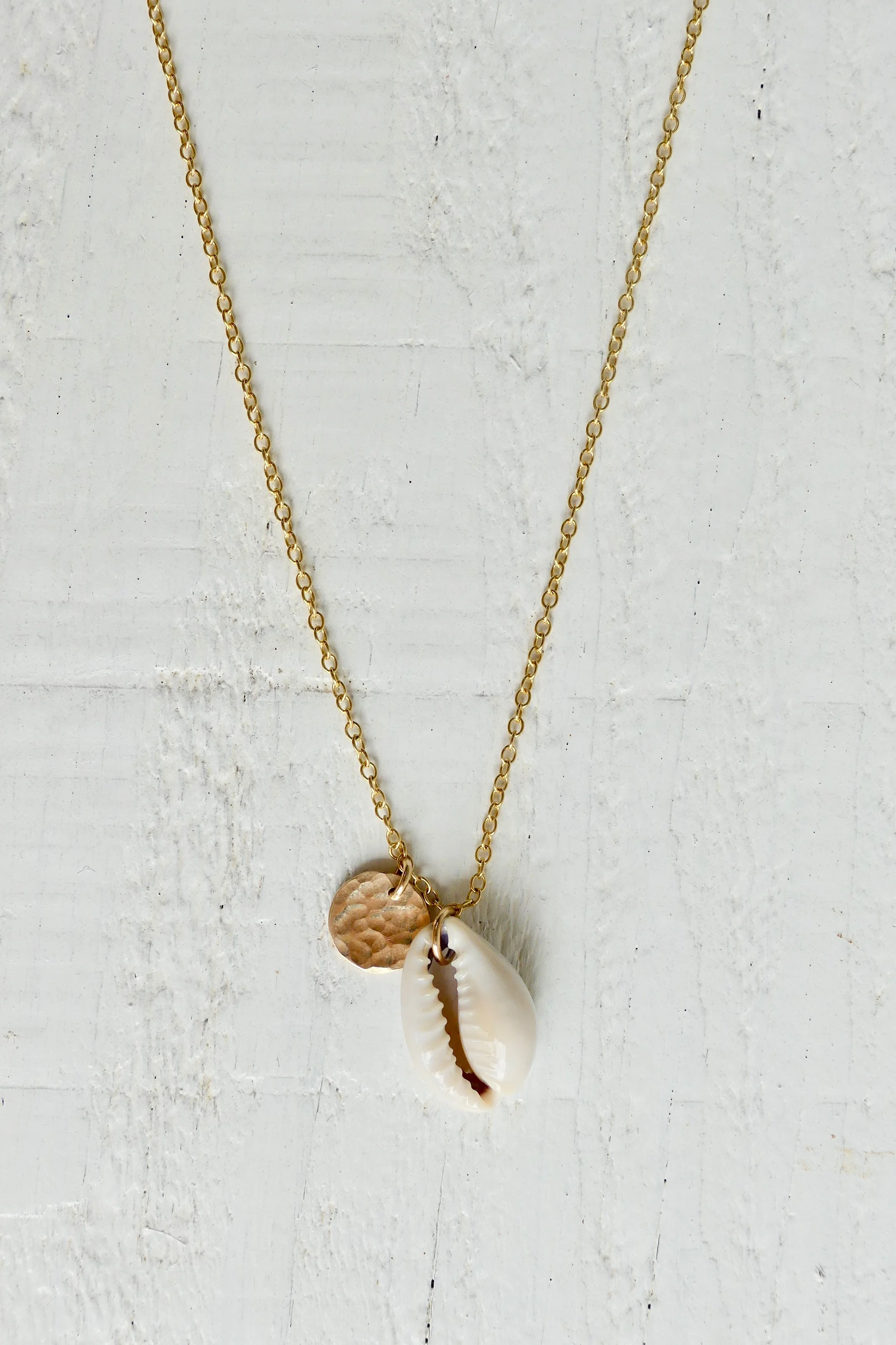 The Full Moon and The Sea Necklace