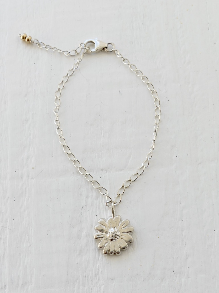 silver-daisy-bracelet-bloom-two-in-the-sun.jpg