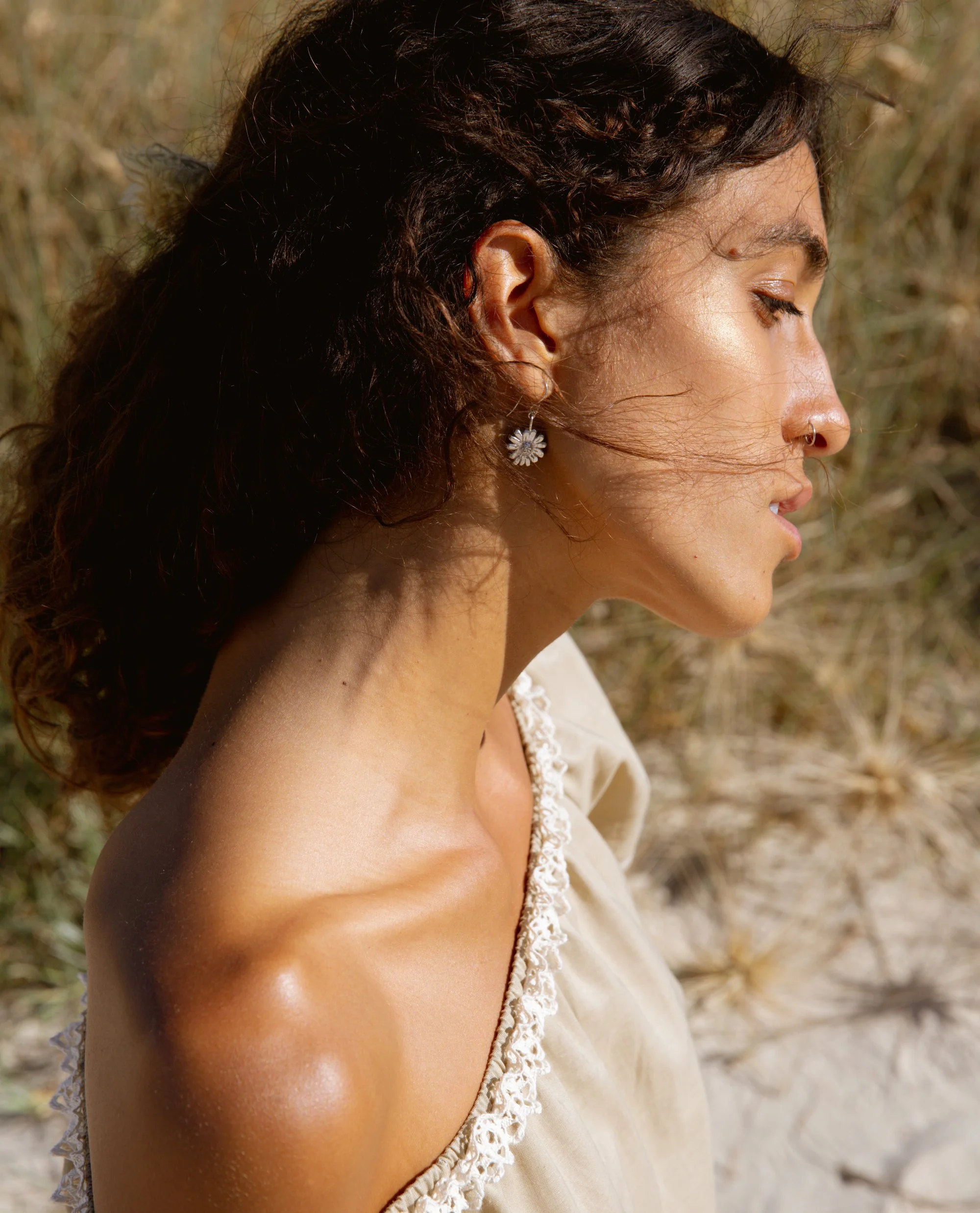 silver-daisy-earrings-two-in-the-sun.JPG