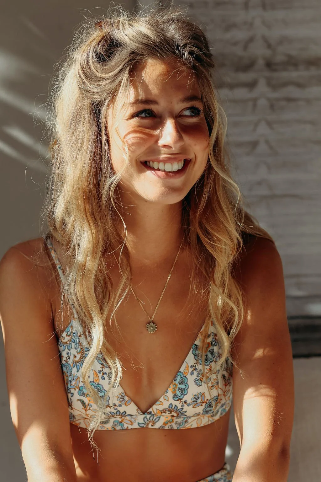 Gold-daisy-necklace-model-two-in-the-sun7.jpeg (Copy)