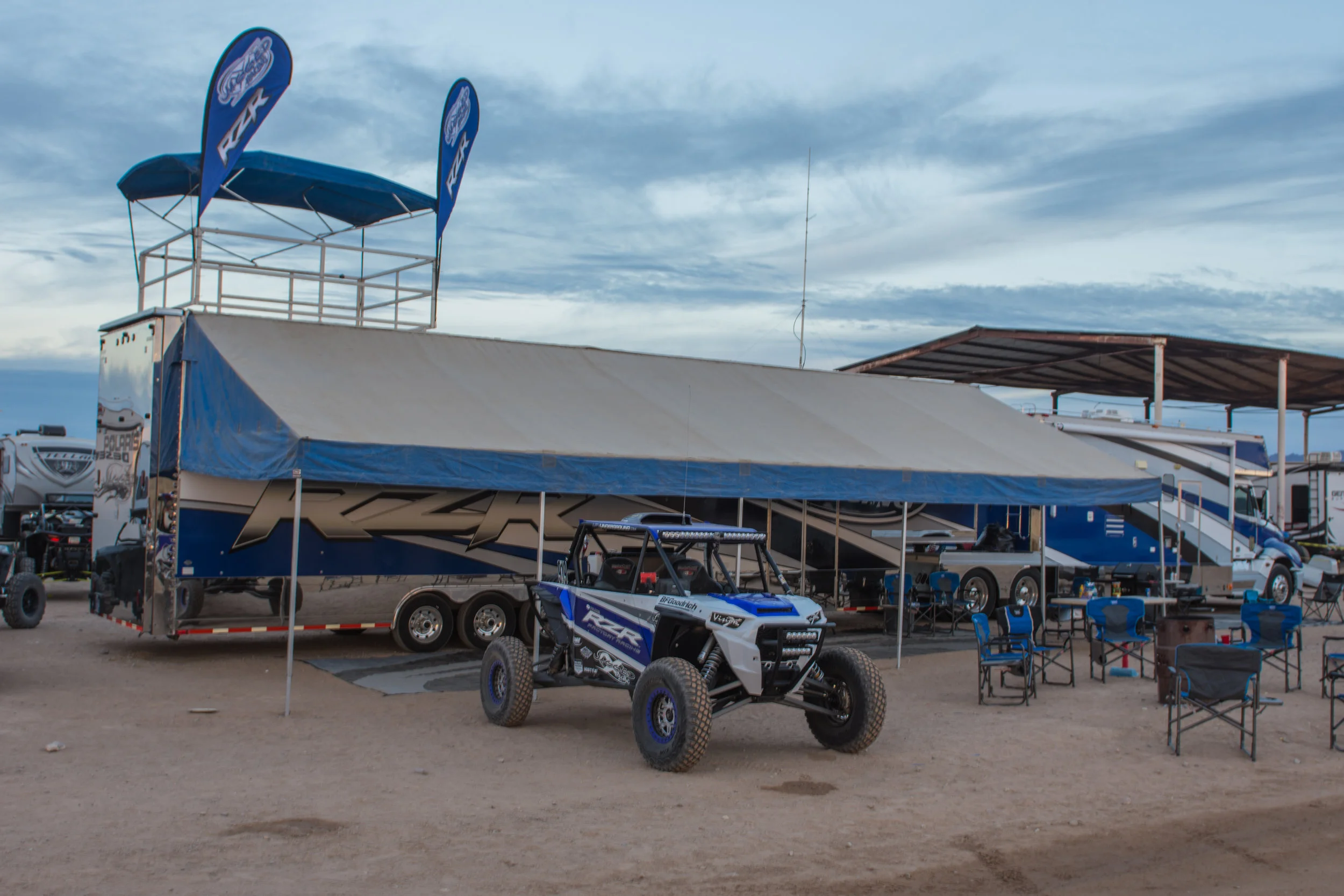 TurnDriverSide_JaggedX_Parker-250_2018_DSC_3831.jpg