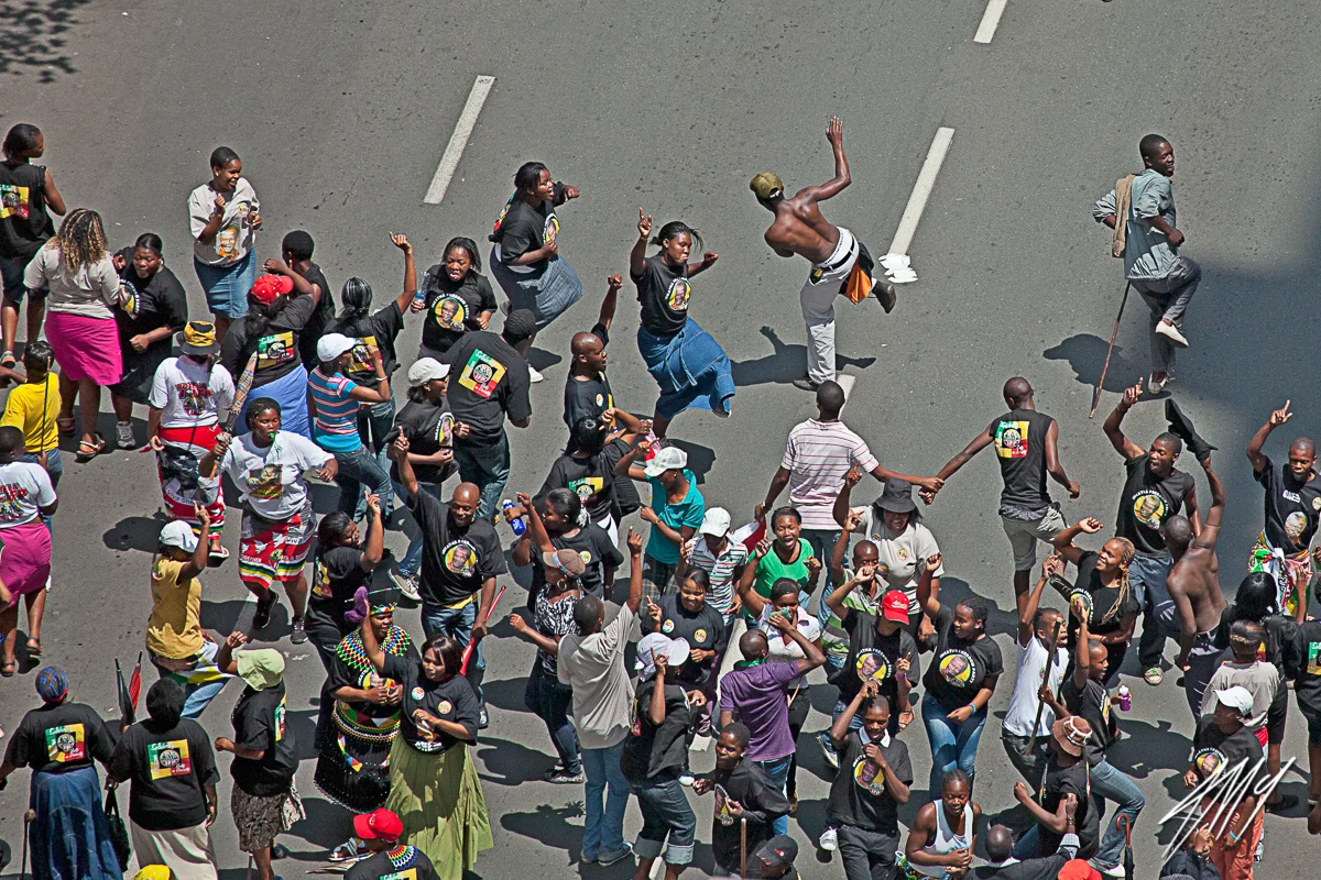 Politics-are-dancing_Alastair-Mclachlan.jpg