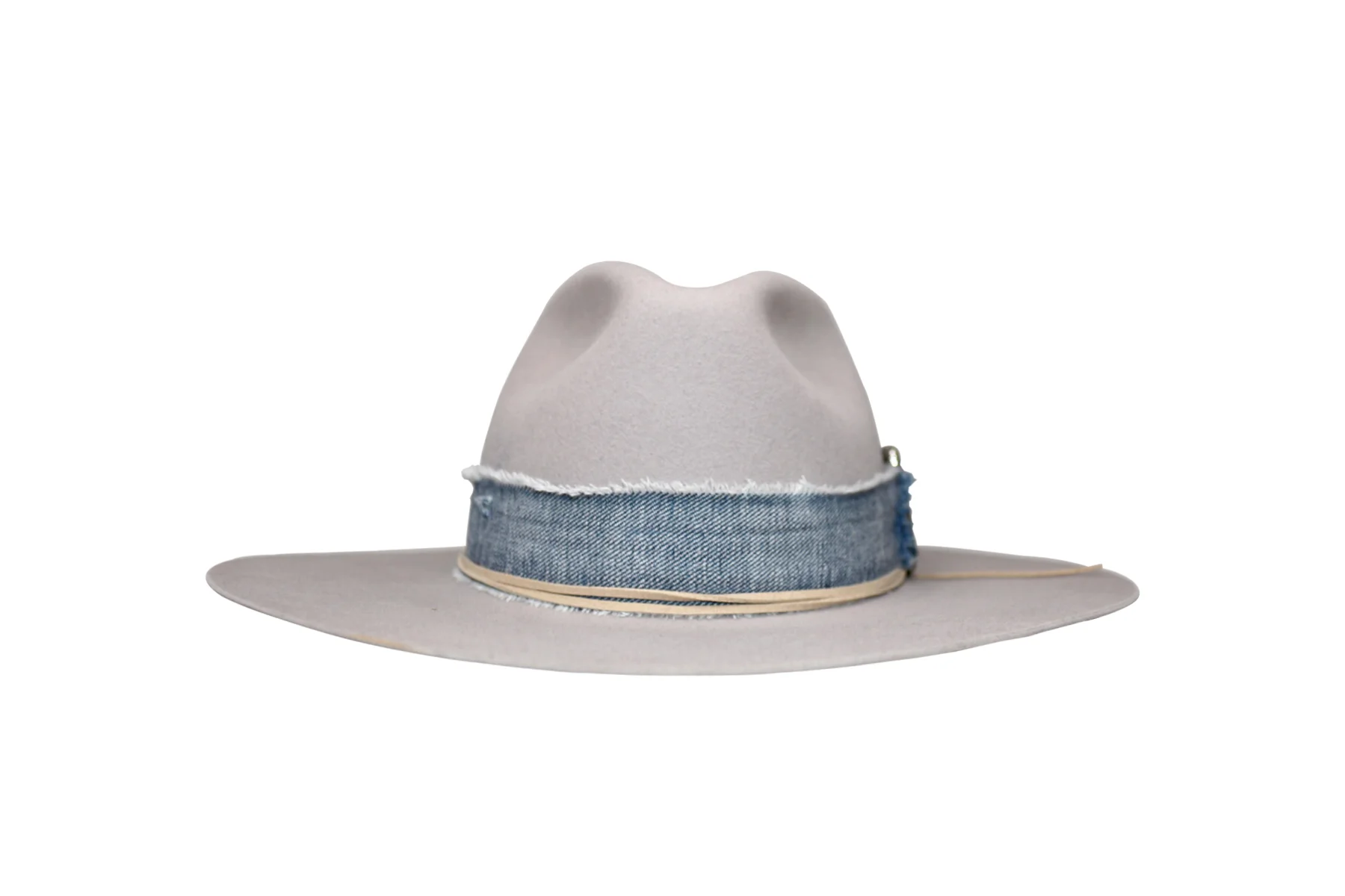 greyfelt1.jpg