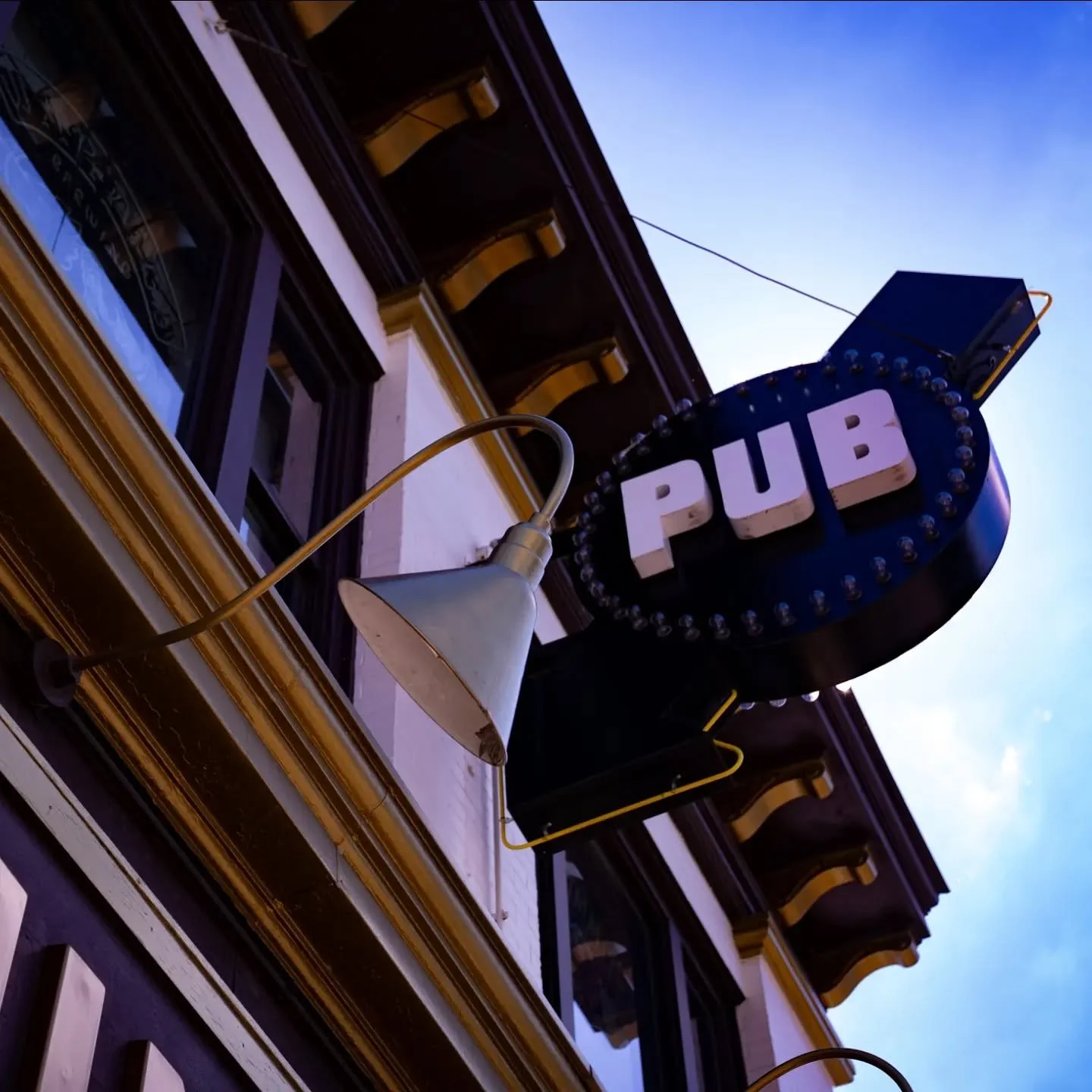 A familiar sight on Payne. 🍻 See you at the Pub!