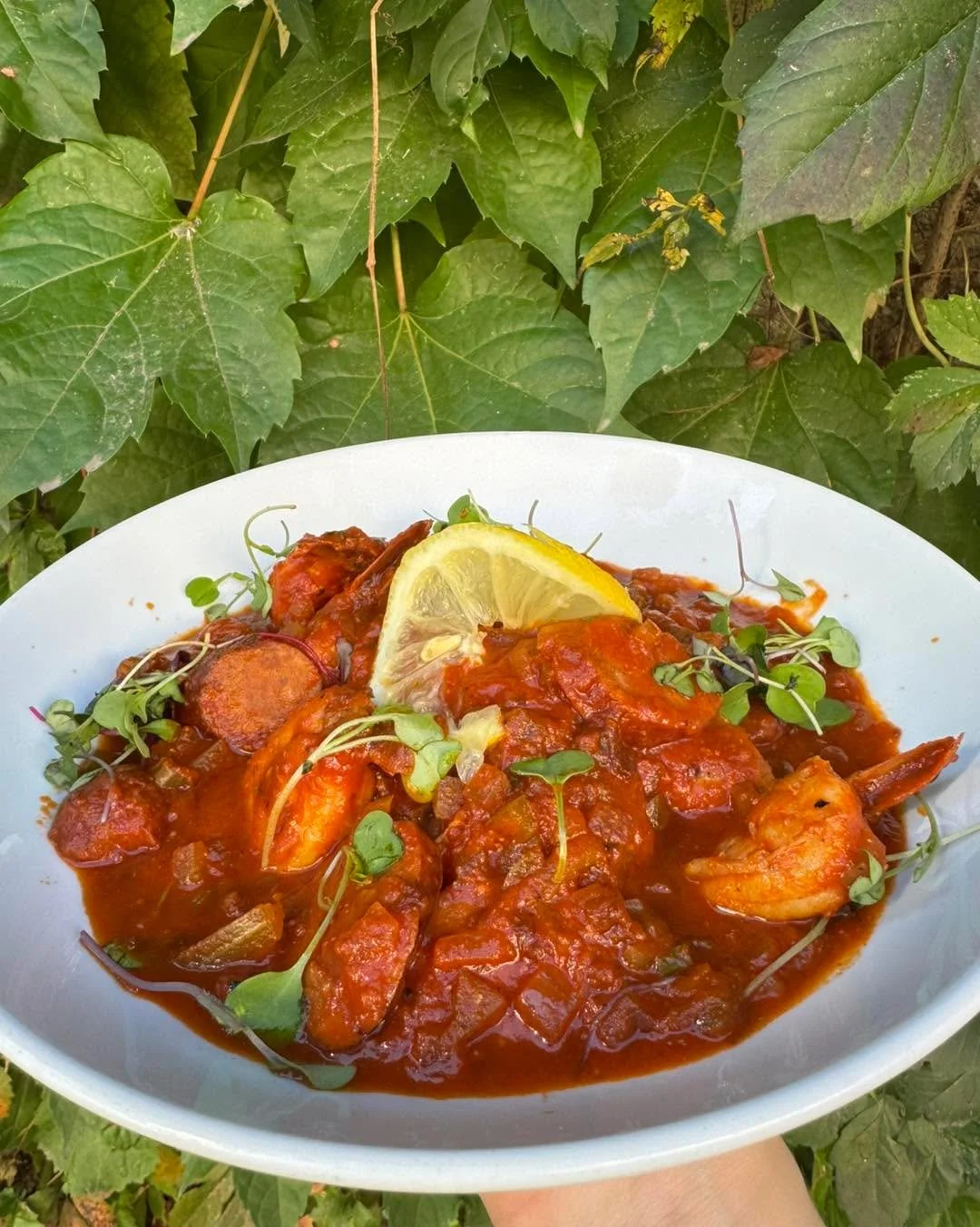 Happy October! Let&rsquo;s celebrate the beautiful day with some Shrimp and Grits 😋 Housemade cheddar grit cake with shrimp, andouille sausage, and creole sauce. $25 available 10/7-10/13 

Our Wing flavor today is a Creole butter sauce served with s