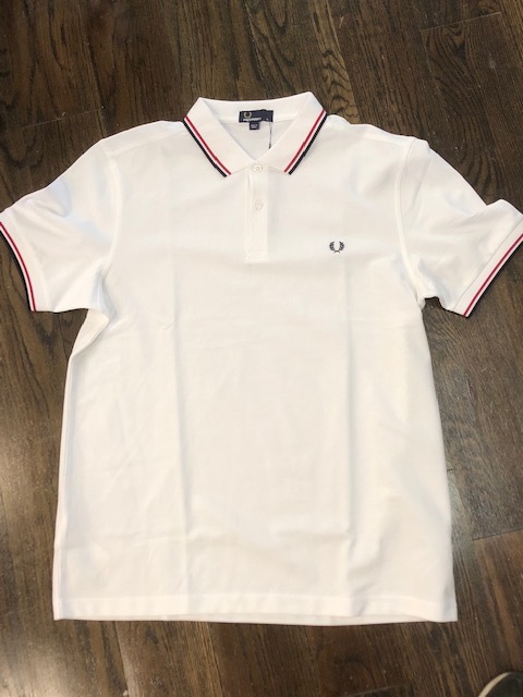 Viskeus Aanwezigheid toewijzen Fred Perry - White/Navy/Bright Red Tipped Polo — East End Barber