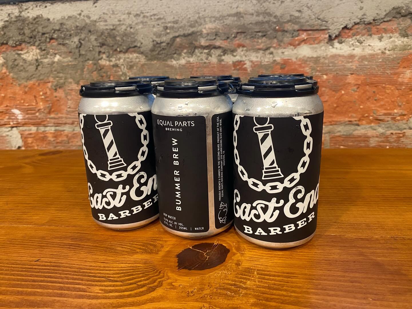 @eastendbarber x @equalpartsbrewing non alcoholic hop water aka the bummer brew 💥 available this saturday at our anniversary pop up 
#houstonbarber #barber #barbershopconnect #houston #texasbarber #barberlife #barbershop #rockets #houstonbarbers #ha