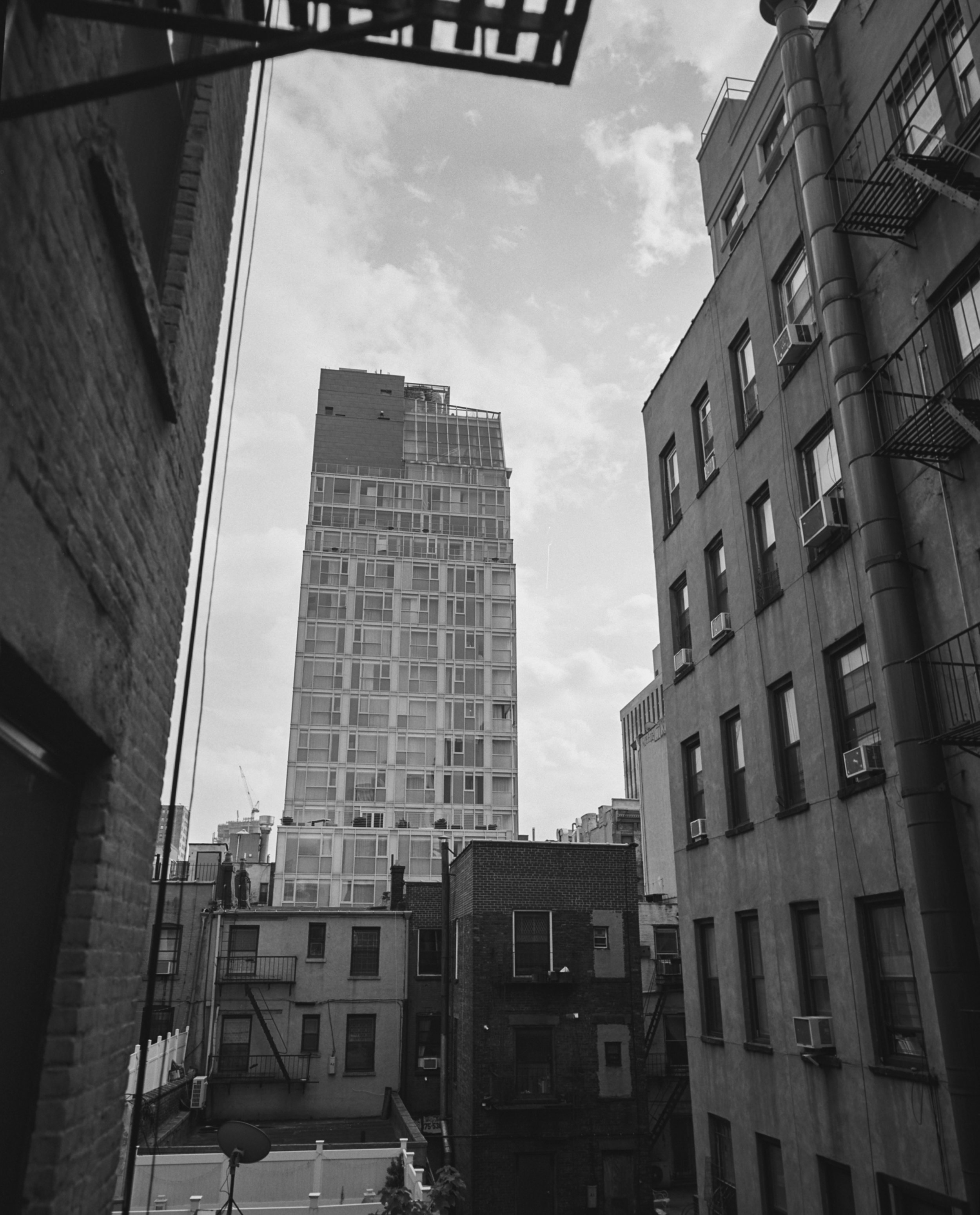 Brit_D_Mamiya 7_001.jpg
