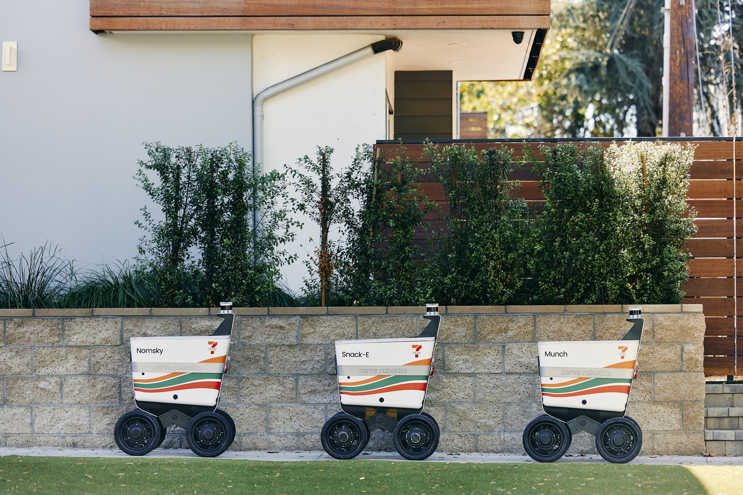 Serve_robotics_711_168 1.jpg