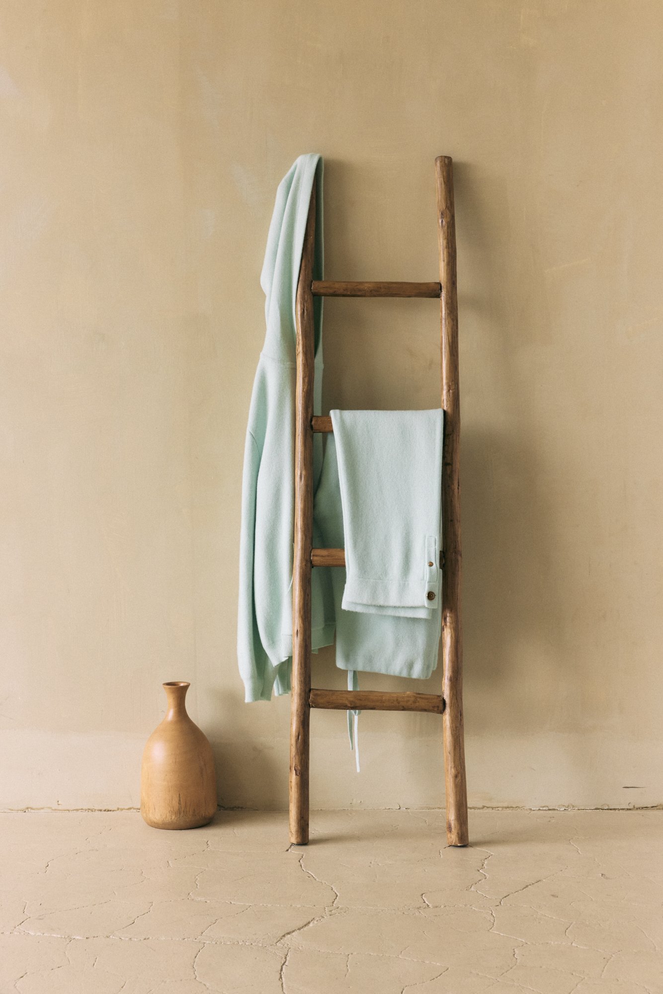 Gods_True_Cashmere_Lifestyle_0100.jpeg