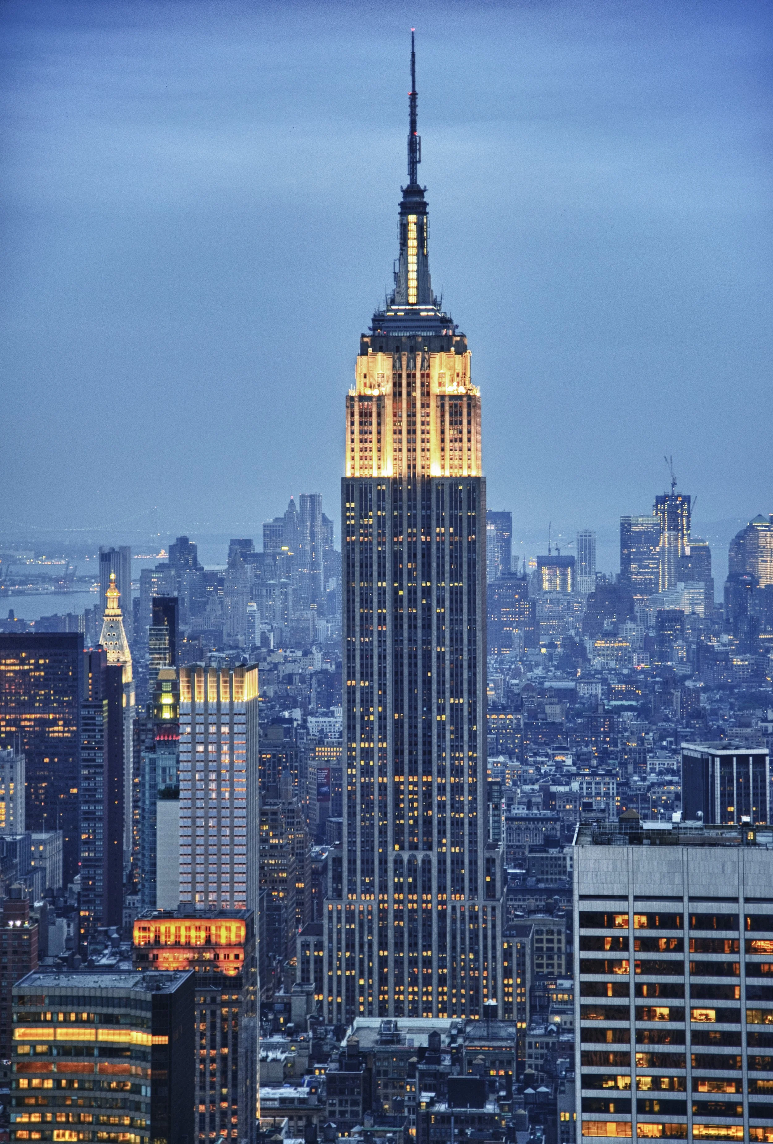 Empire_State_Building_(HDR).jpg