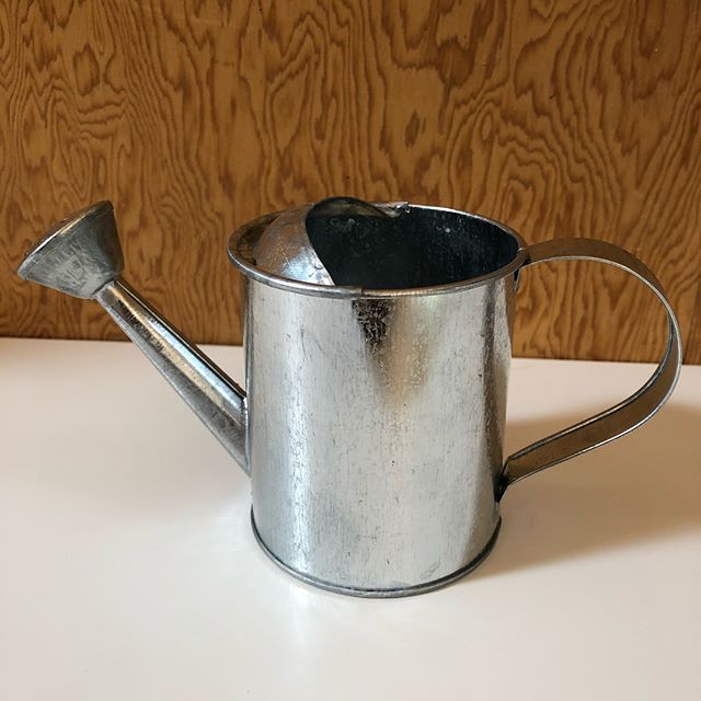 Here are my new miniature watering cans that will come with the table when you order it. They are meant to help you measure how much water the plants need.