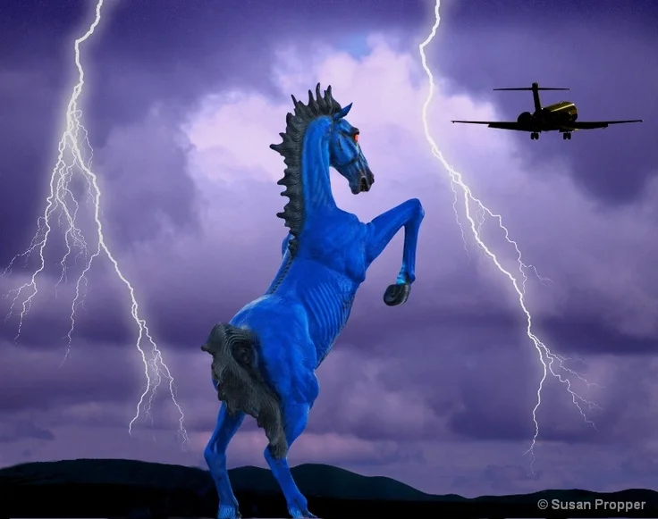 denver-devil-horse-in-lightning-photgraphed-by-susan-propper.jpg