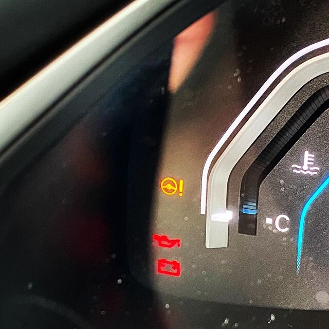 I think my car is trying to tell me a Pok&eacute;mon is nearby.