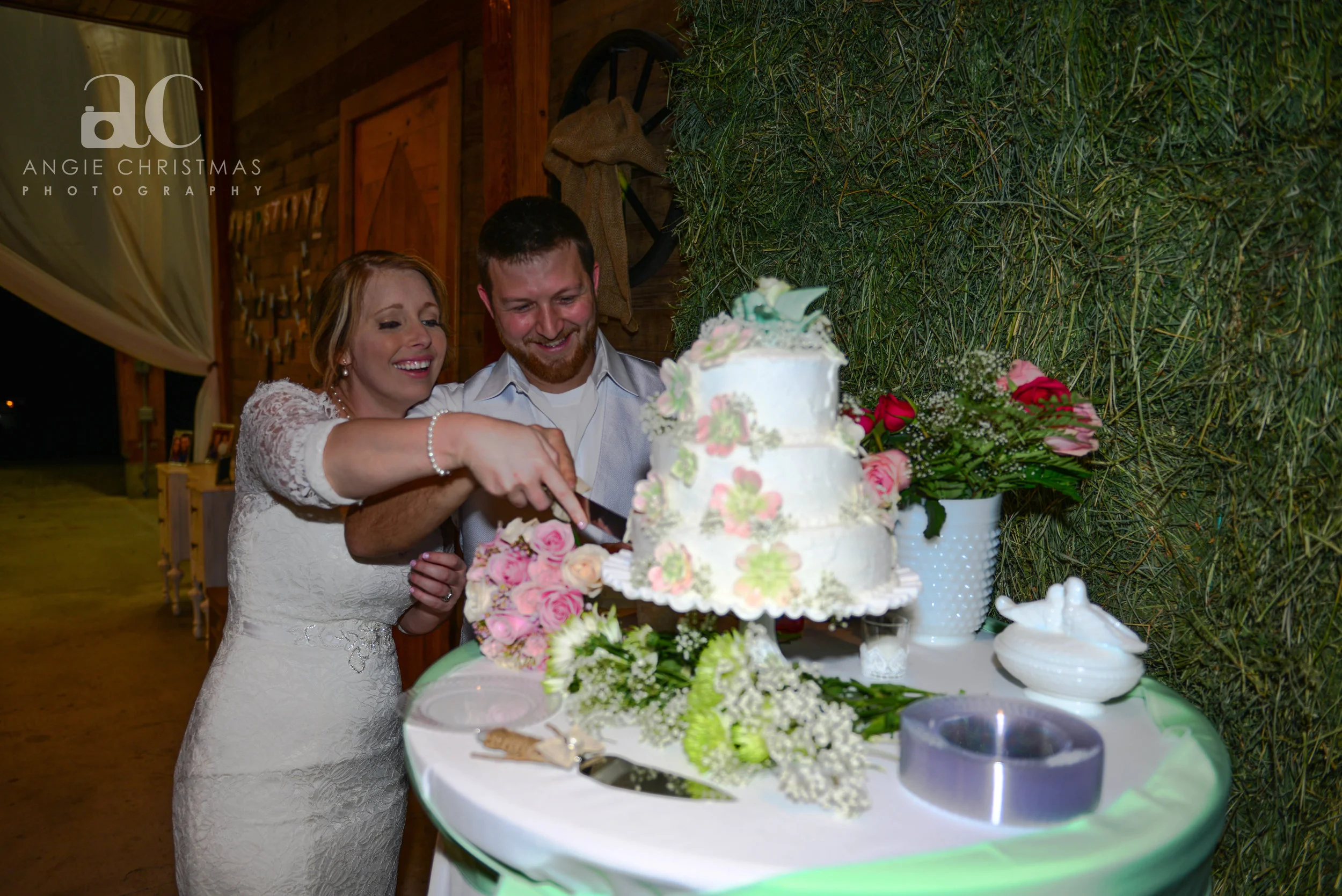 Sara and Zachary Wedding (617 of 727).jpg