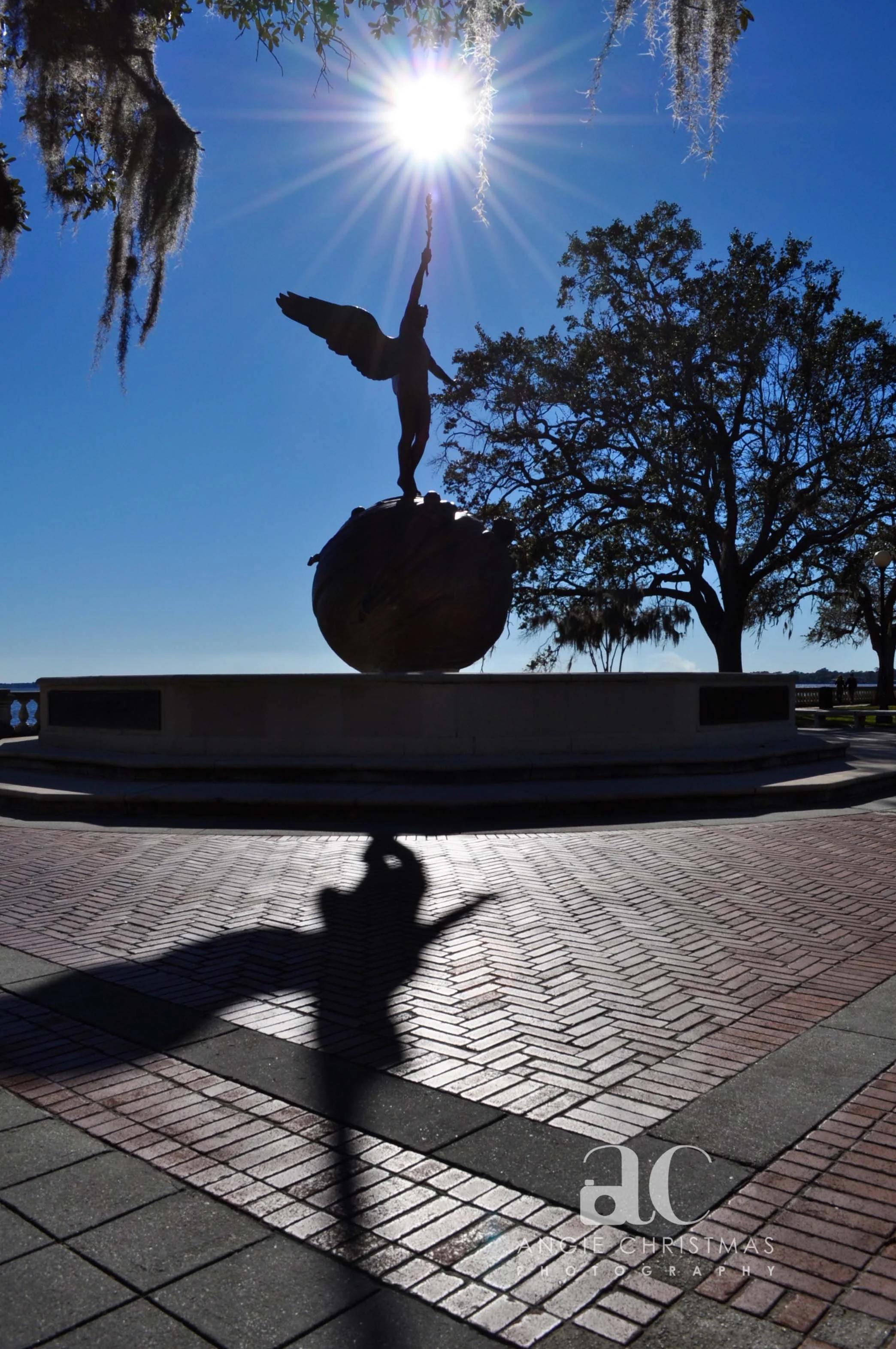 MemorialParkStatueAngieChristmas1 (1 of 1).jpg