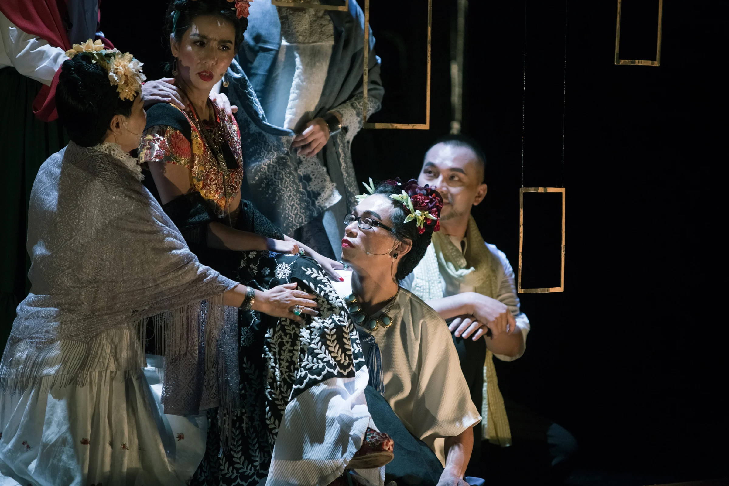 The on-stage ensemble of six actors in the 9 Fridas.