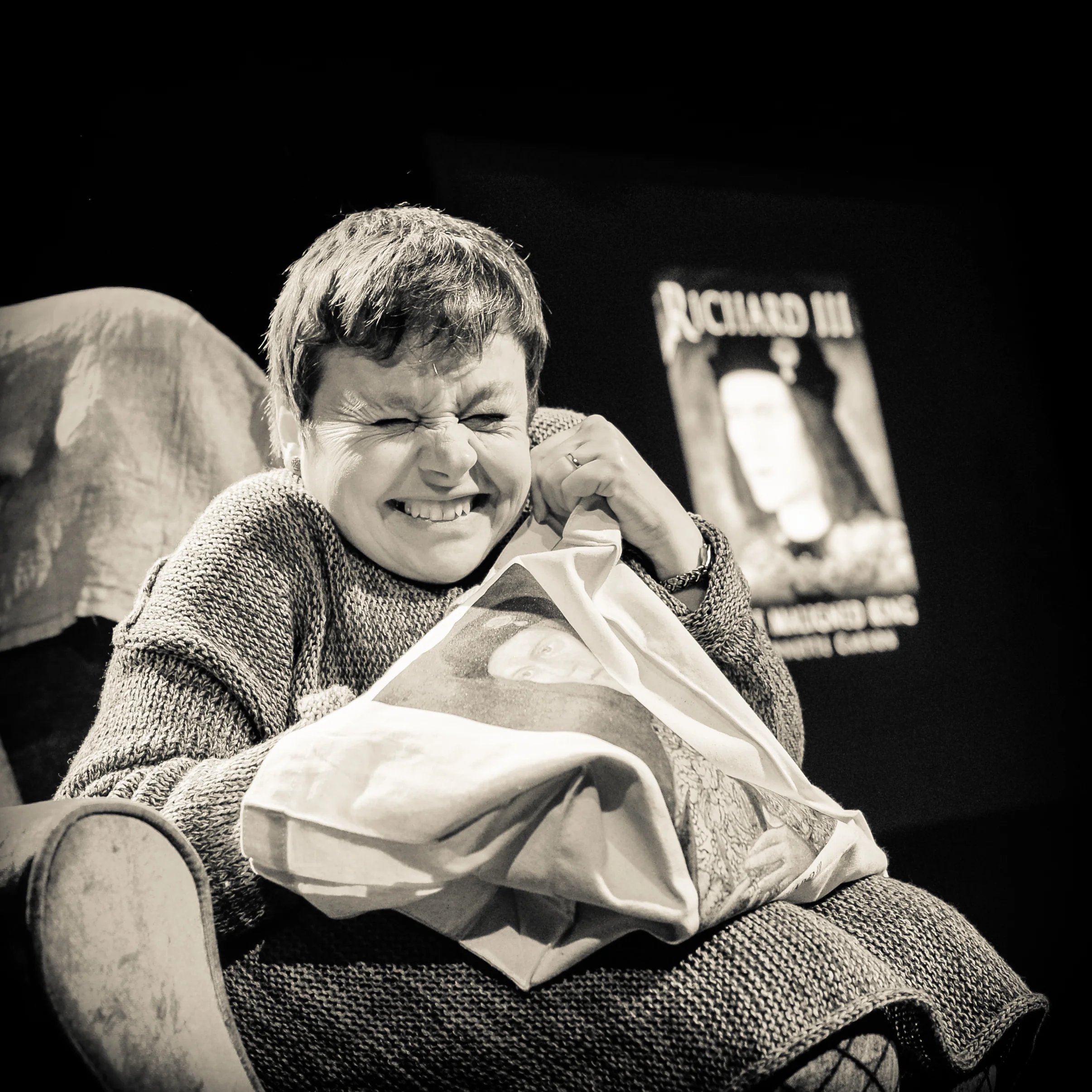 Sara Beer in richard III redux:&nbsp;'Stories at Nan's' (panopticphotography]