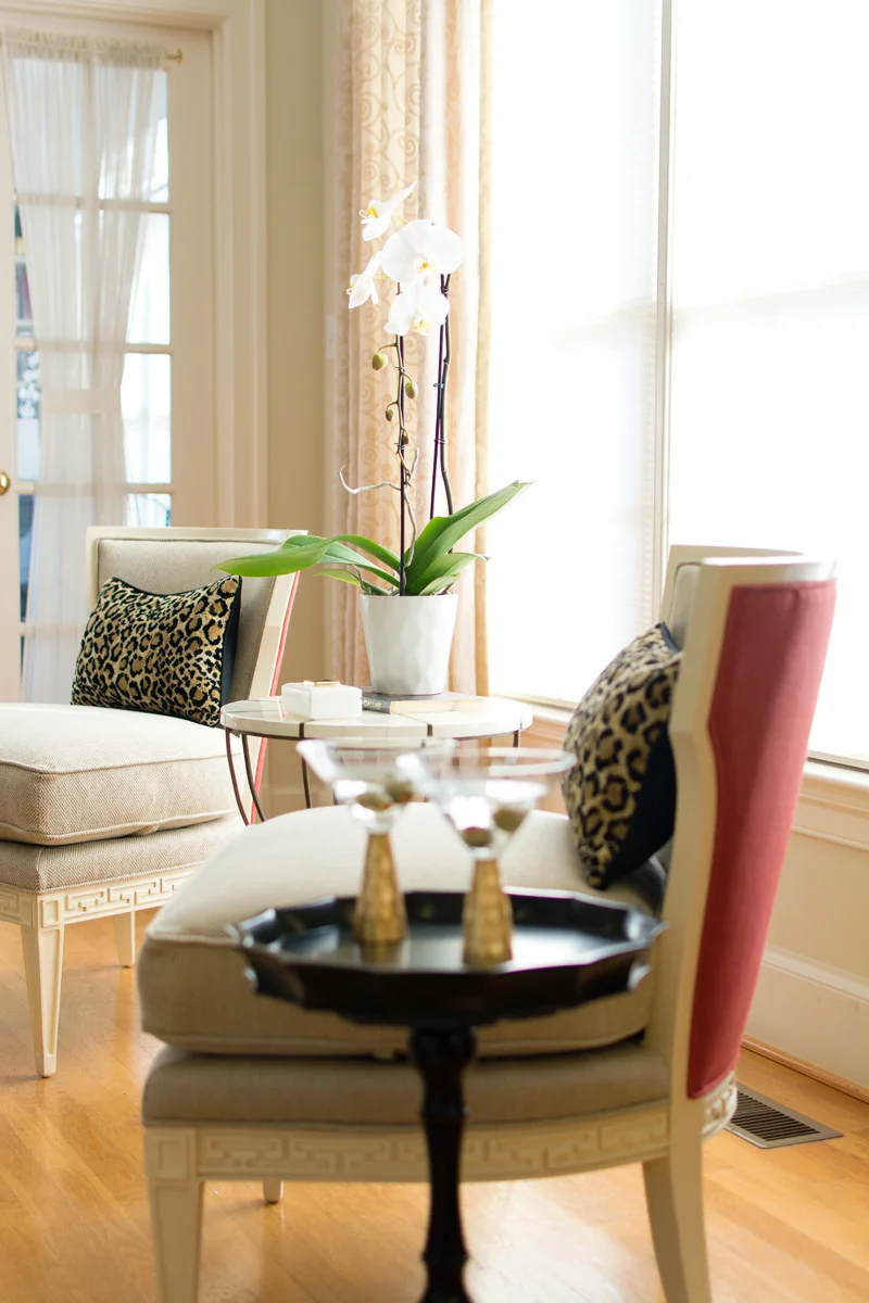 pamelaharveyinteriordesign.com | Pamela Harvey Interiors, LLC | Interior Designer in Huntinghills Virginia | Luxury Home and Condominium Styling on the East Coast | Modern Traditional Living Room Makeover