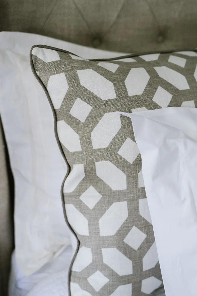 pamelaharveyinteriordesign.com | Pamela Harvey Interiors, LLC | Interior Designer in Oakton Virginia | Luxury Home and Condominium Styling on the East Coast | Colonial Home Gets A Modern Update
