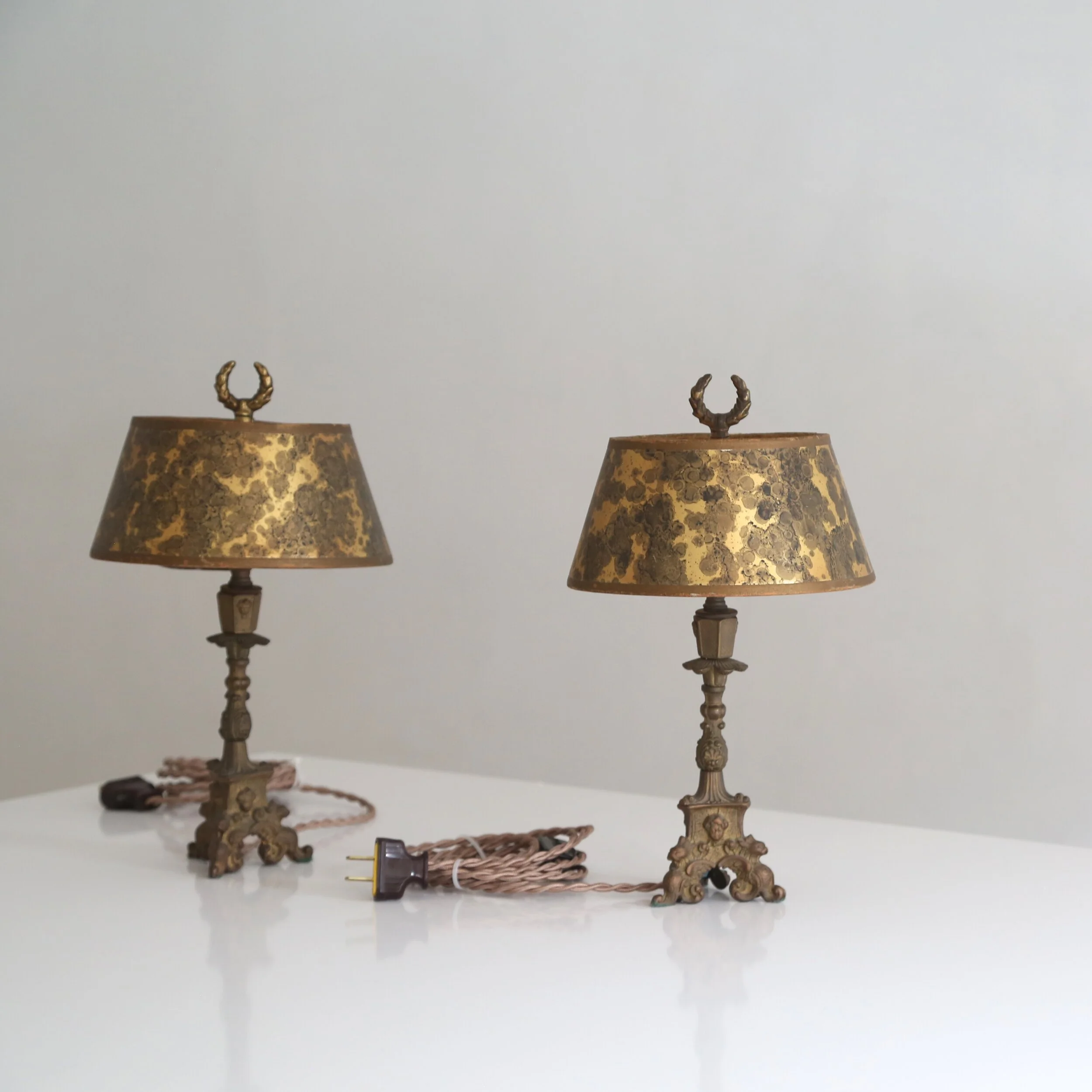 antique table lamps