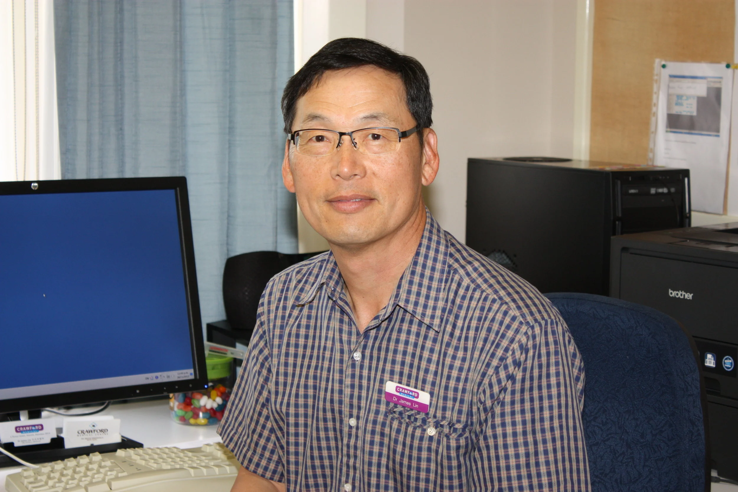 Contact Crawford Medical Centre to book an appointment with Dr. Lin