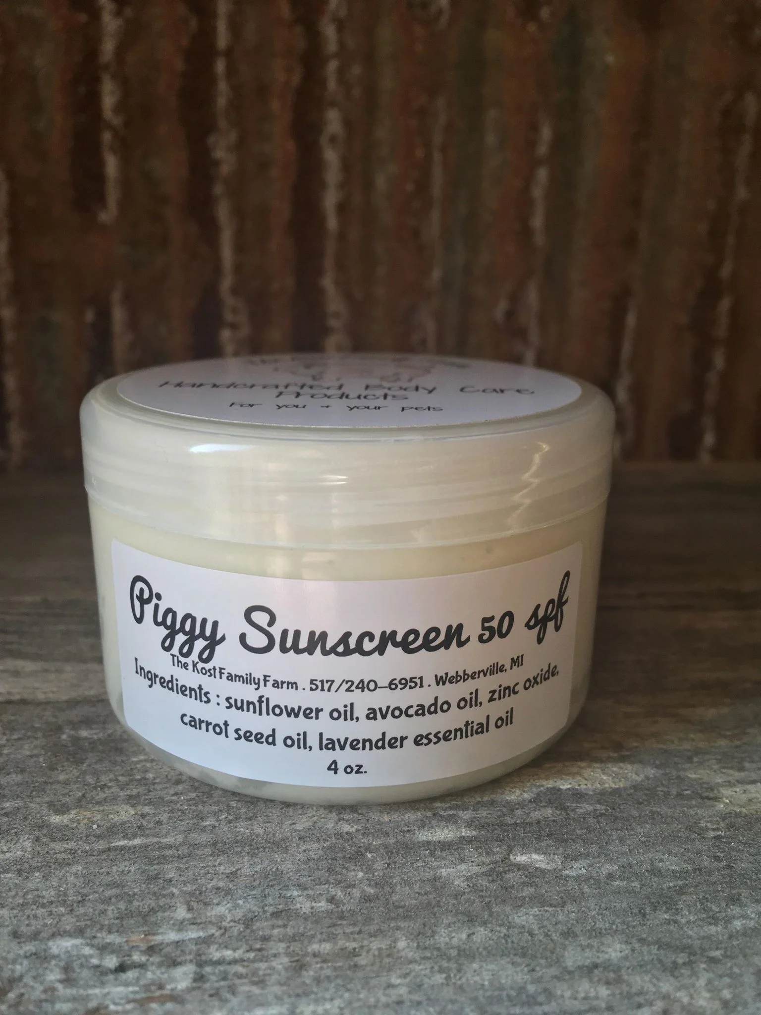 It is important to apply sunscreen on your piggy so they don't get burnt.