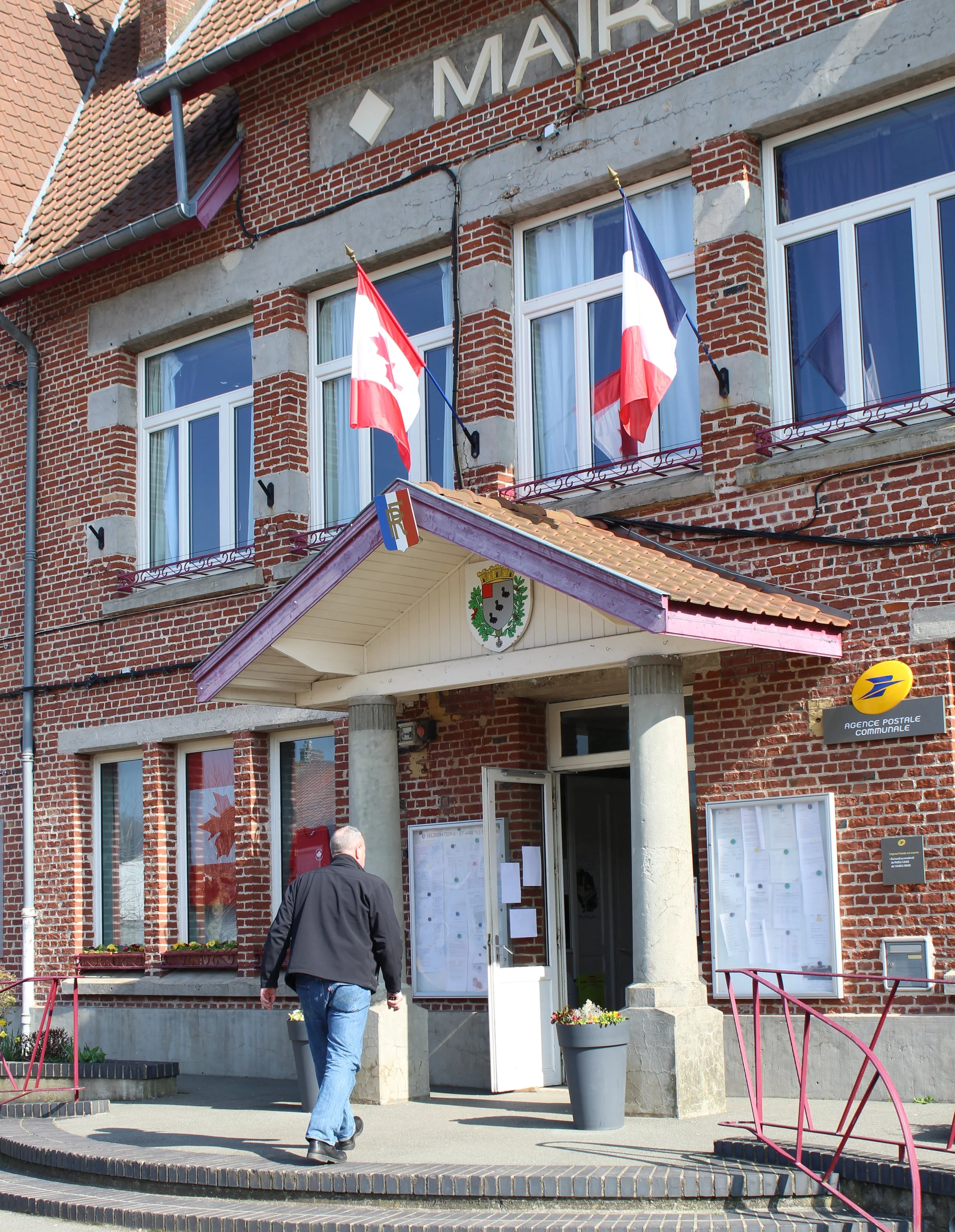The mairie (town hall) is the location of the free English lessons for villagers.
