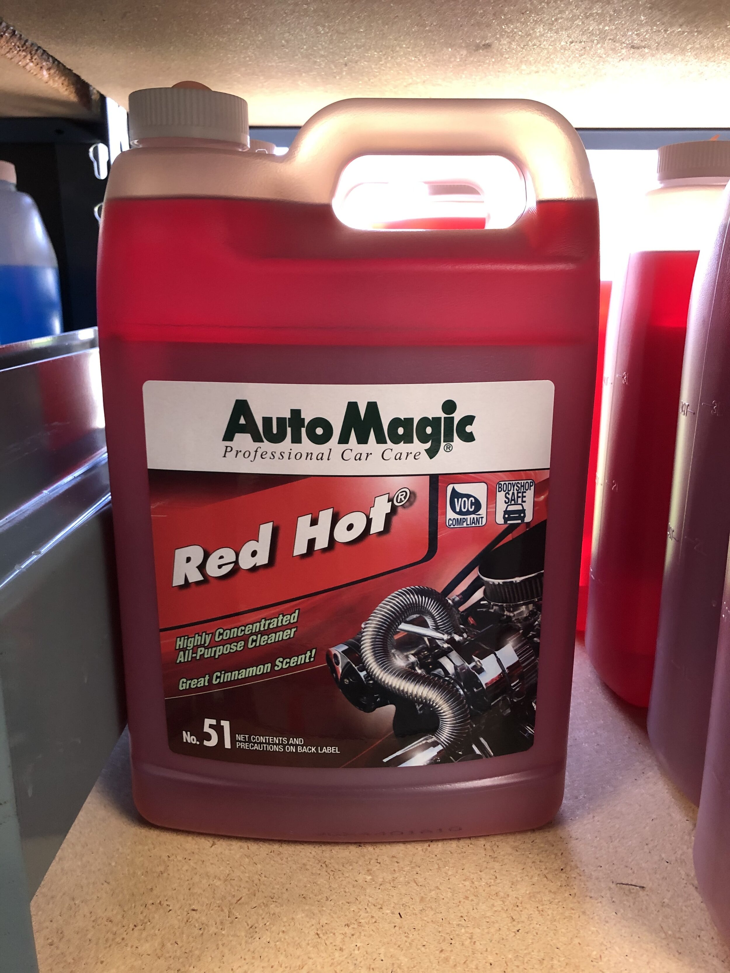 Auto Magic Red Hot All-Purpose Cleaner - Heavy-Duty Cleaner for Exterior -  128 Fl Oz