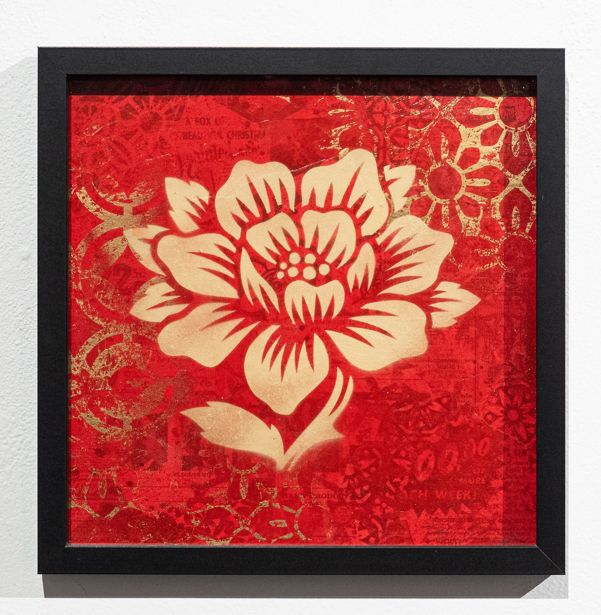 Flower Stencil (Red, Cream)