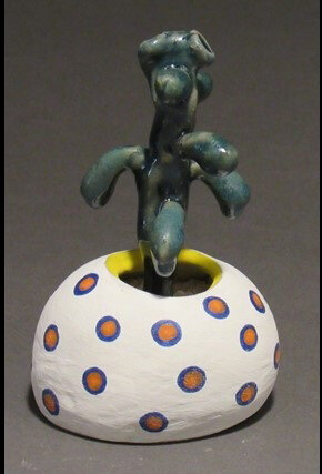Pinch Planters with Ceramic Bush Small III