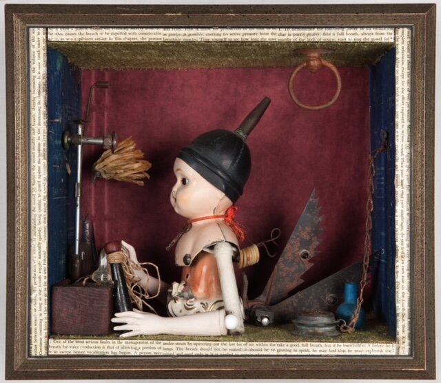 The Aviator 201113 13.5X15X8.5.jpeg