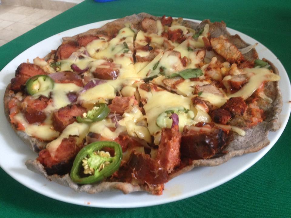 Corn tortilla pizza
