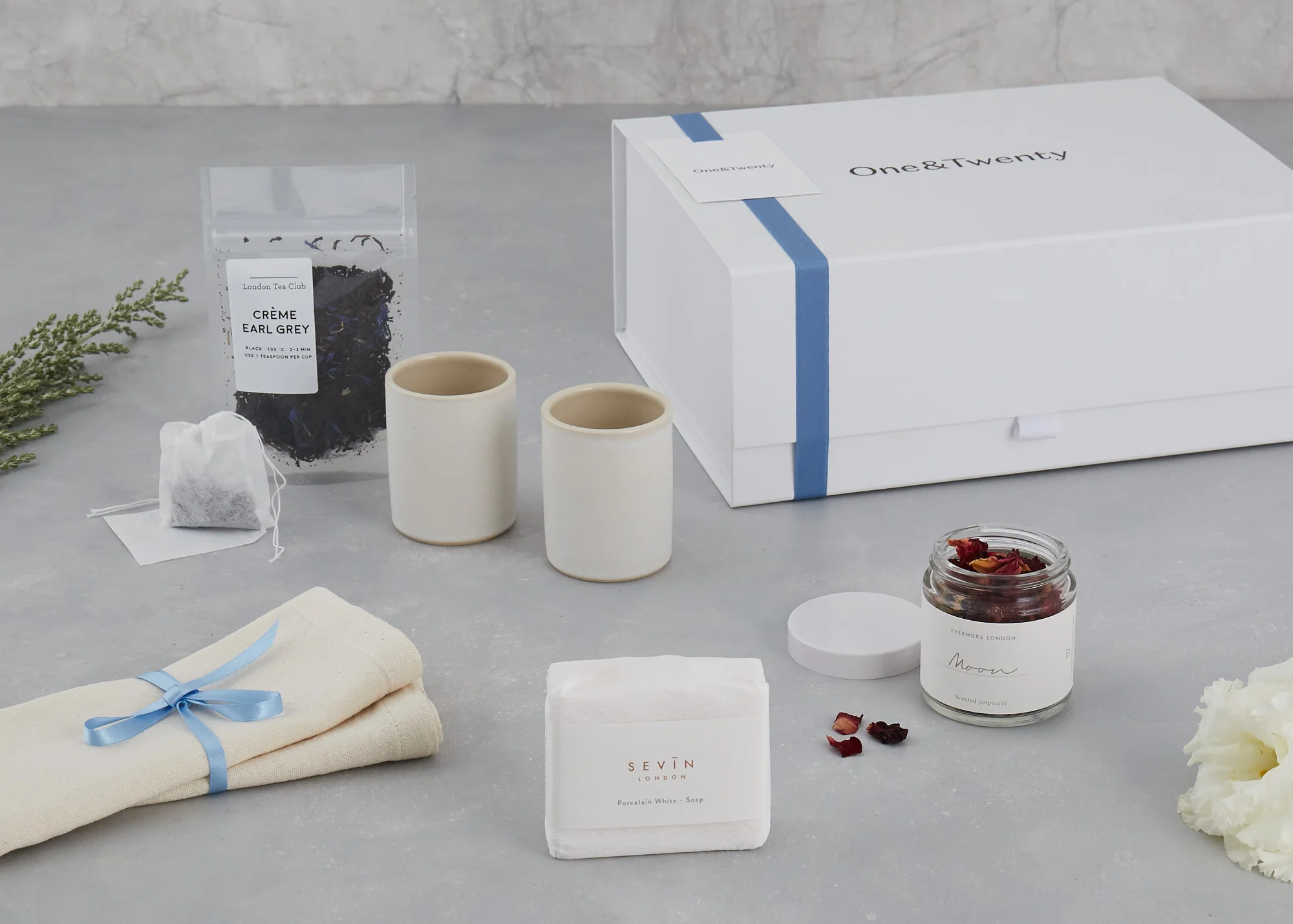 One-and-Twenty-london-giftbox-home-display-white-soap.jpg