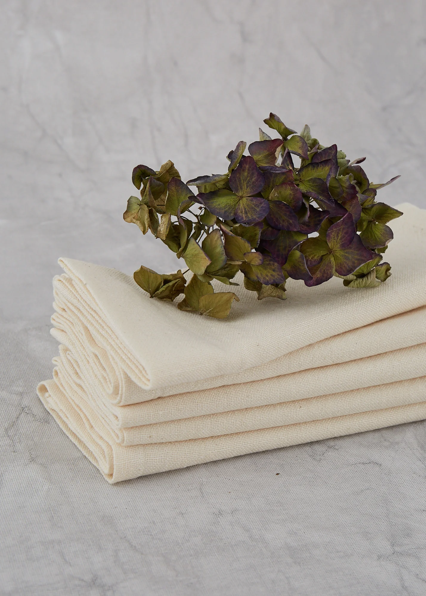 One-and-Twenty-london-giftbox-home-napkins-stack-1.jpg