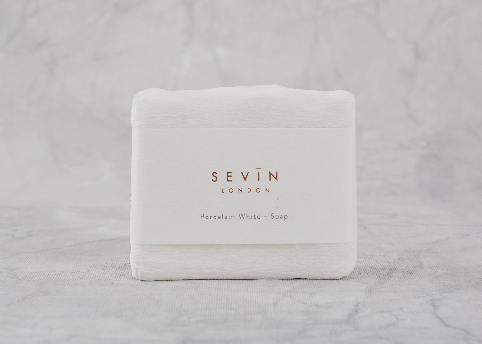 One-and-Twenty-london-giftbox-home-porcelain-white-soap-1.jpg