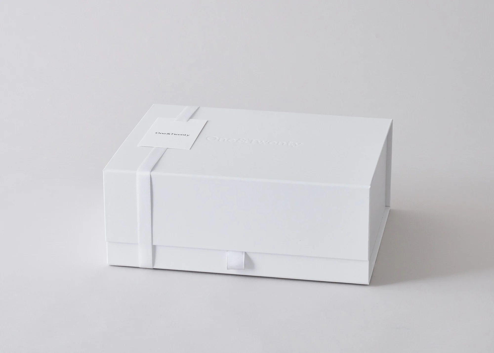 One-and-Twenty-london-giftbox-baby.jpg