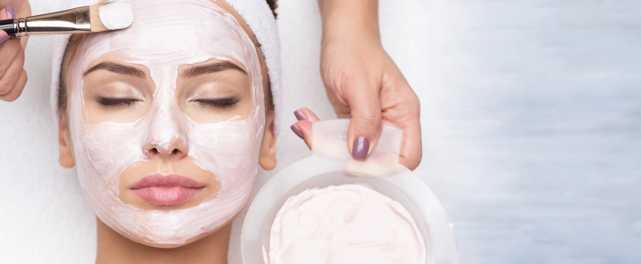 Customized Facials in Kitchener for Acne, Aging & Healthy Skin