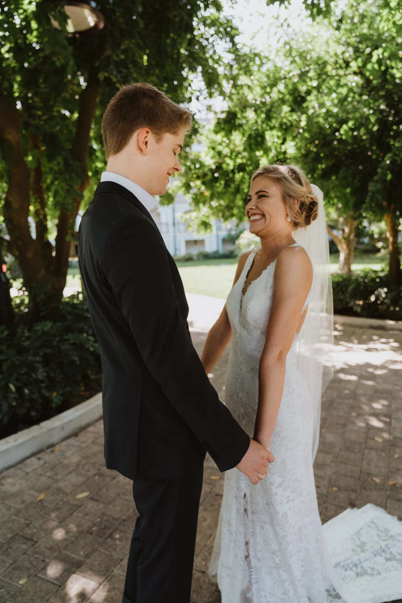 Pingleton_Wedding_First_Look-10.jpg