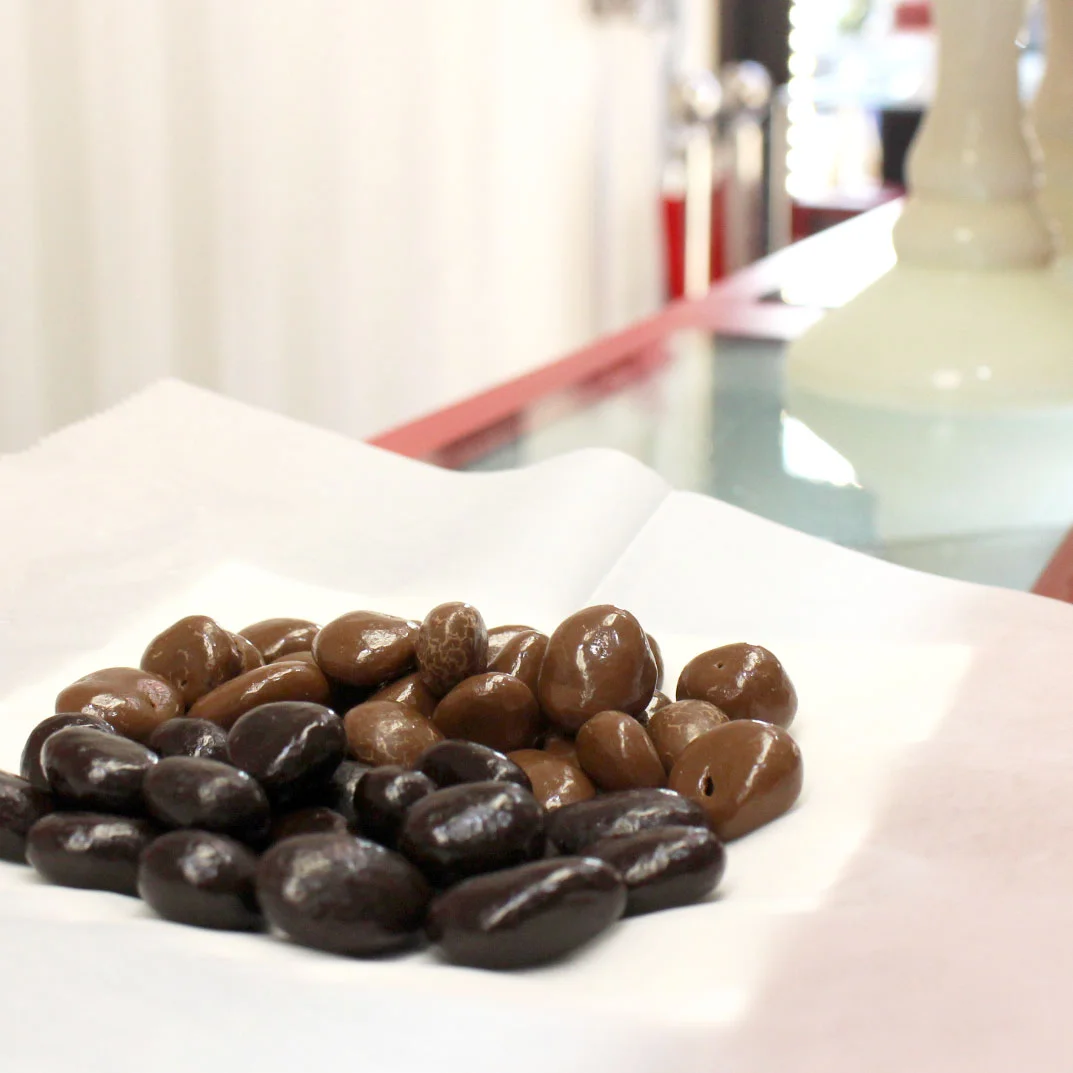 Milk_Dark_Raisins.jpg