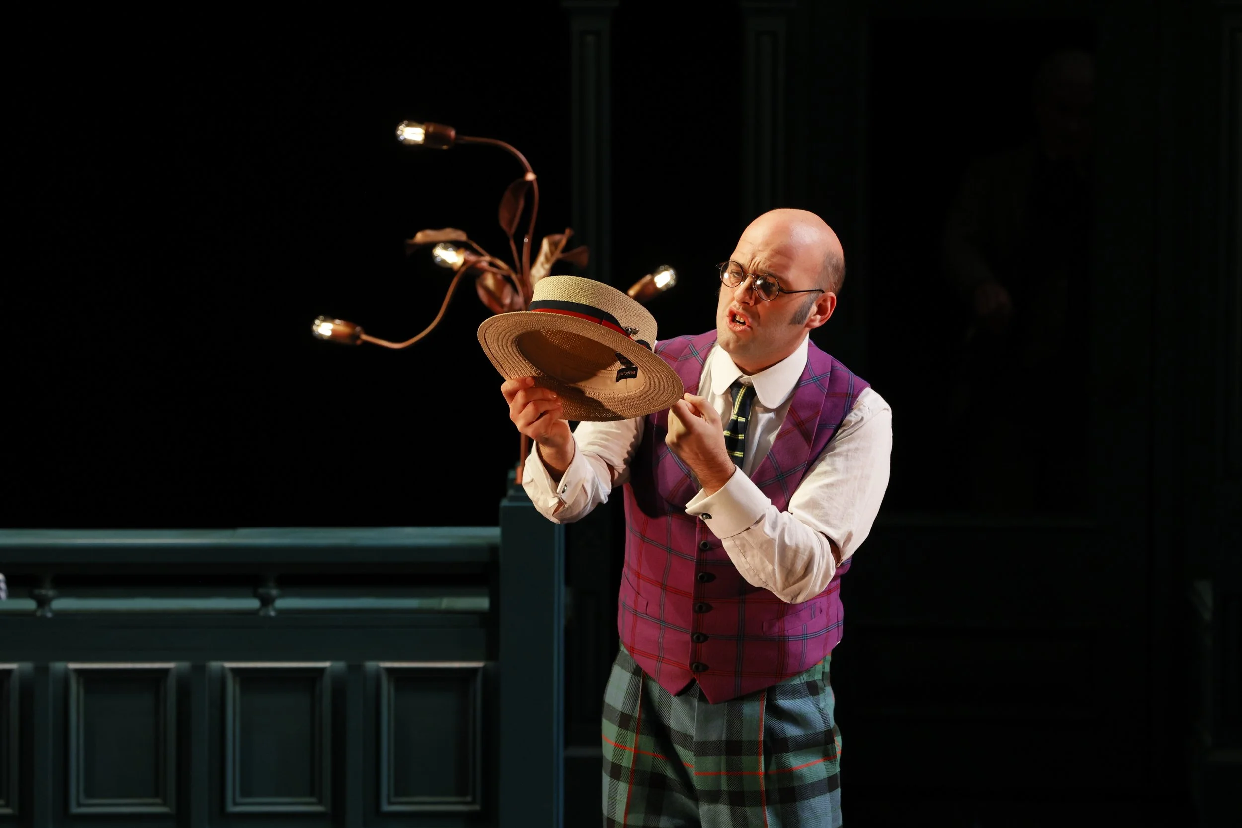 OPERA AUSTRALIA_RT_2022_THE BARBER OF SEVILLE_2223.JPG