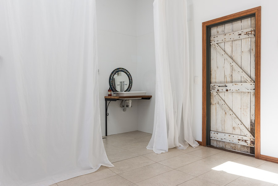 The Studio: Bathroom, toilet and privacy curtains.